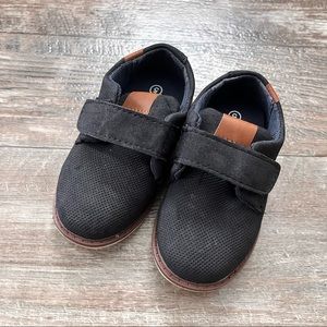 Toddler shoes